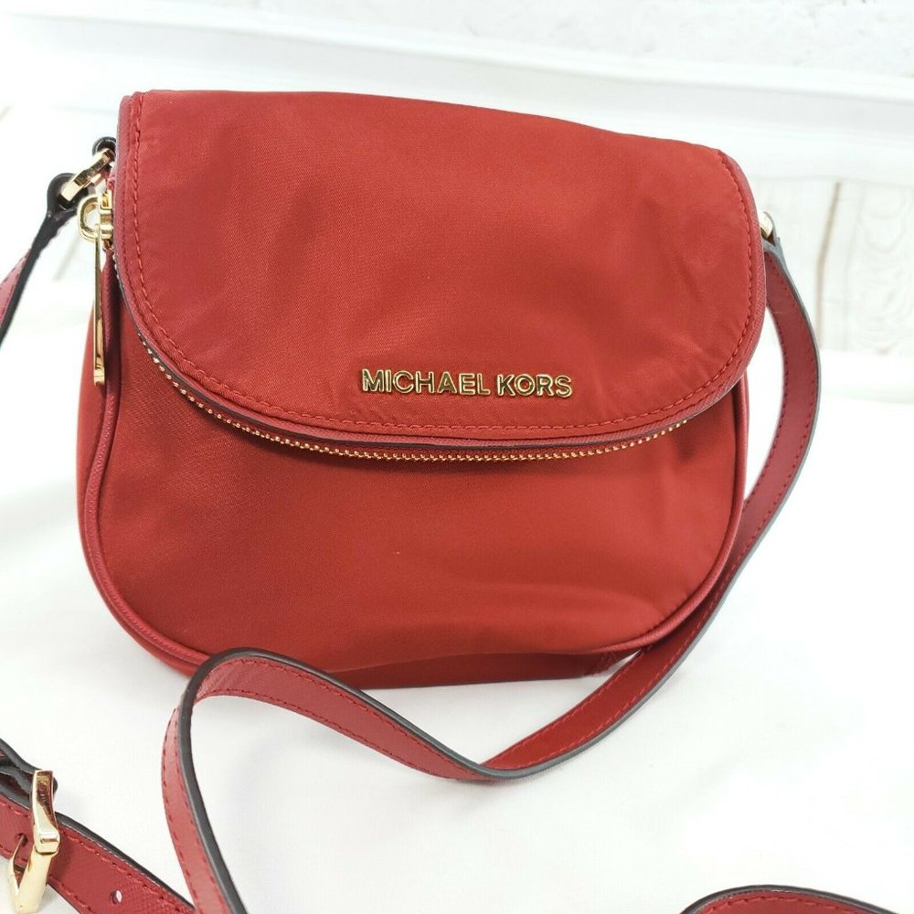 Michael Kors Womens Red Nylon Zippered Gold Hardware Pocket Crossbody Handbag